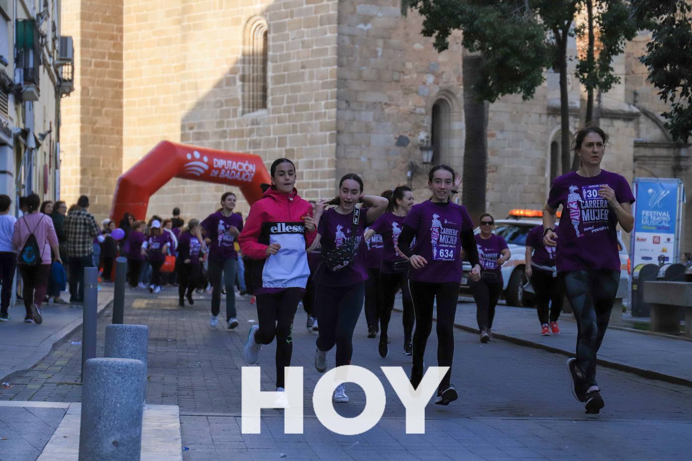 Villanueva celebra su 17ª Carrera de la Mujer