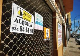 Fachada de un local en alquiler en Villanueva.