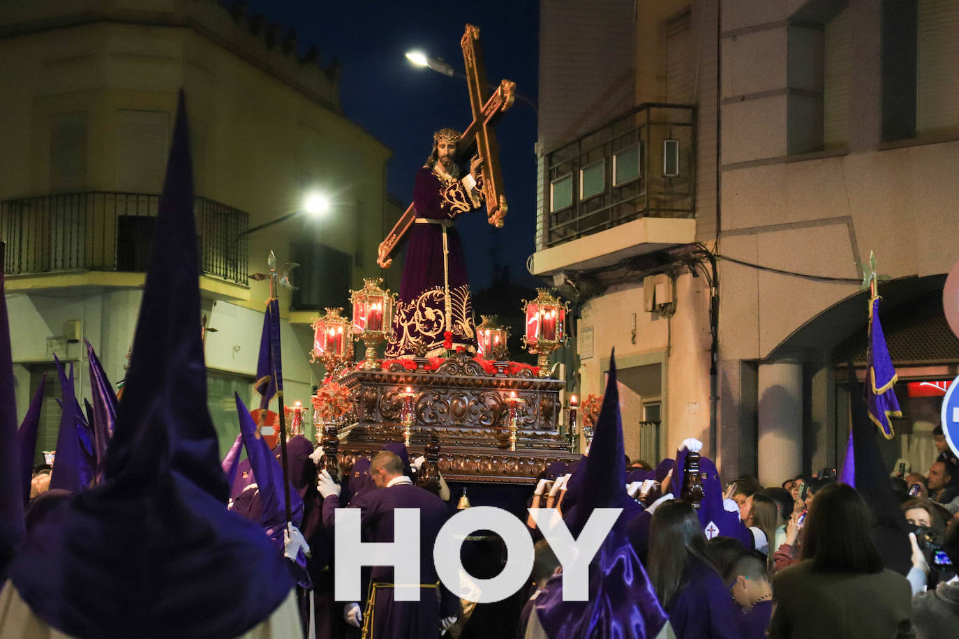 Villanueva arropa las procesiones de Semana Santa