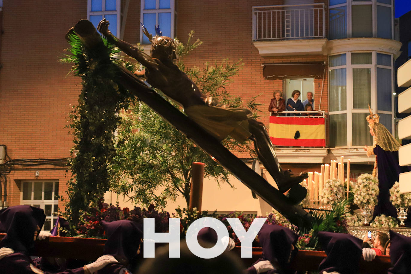 Villanueva arropa las procesiones de Semana Santa