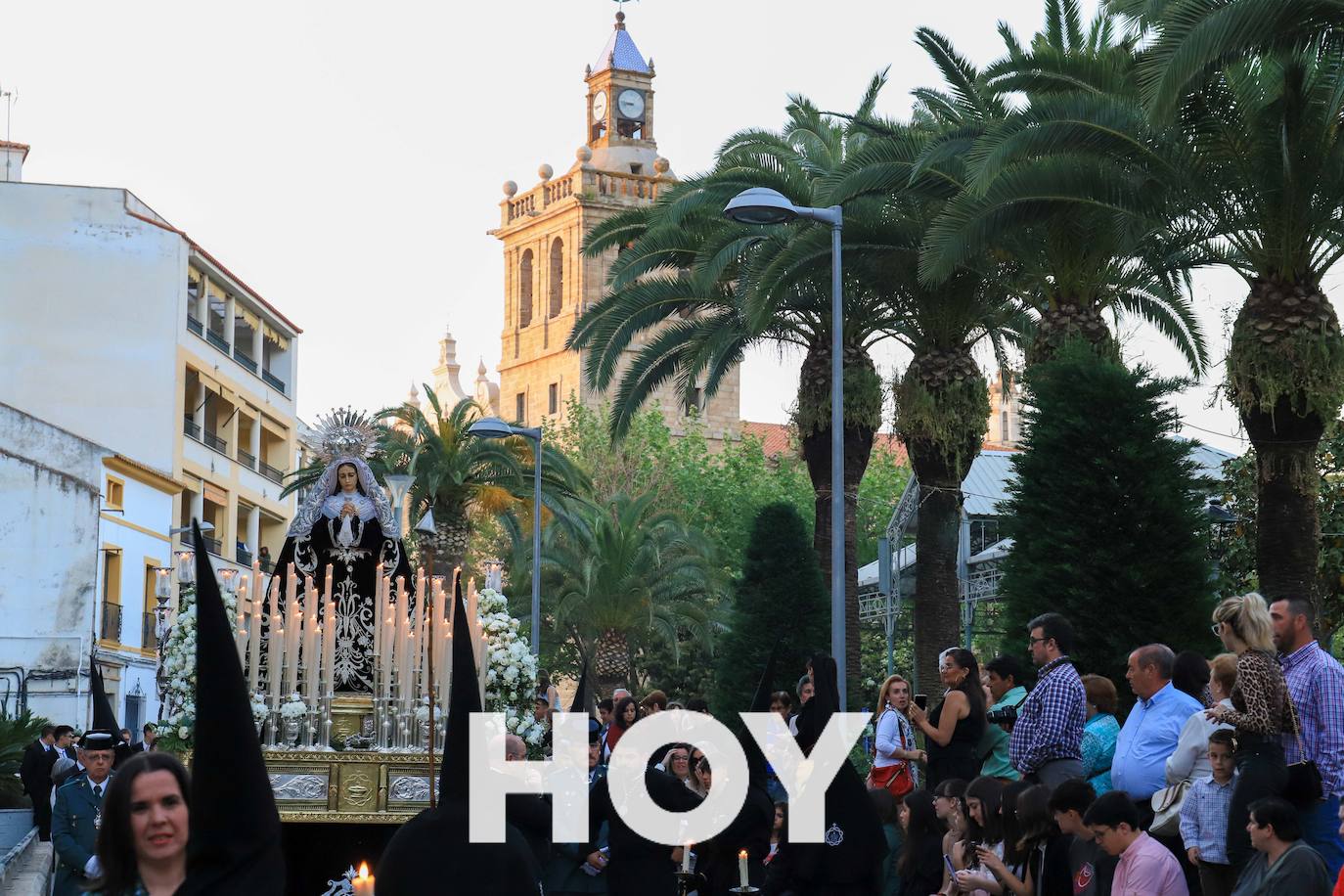 Villanueva arropa las procesiones de Semana Santa