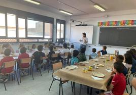 Casi 300 escolares participan en los desayunos saludables