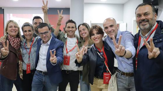 Miguel Ángel Gallardo revalida su mayoría absoluta, el PP sube y entra VOX