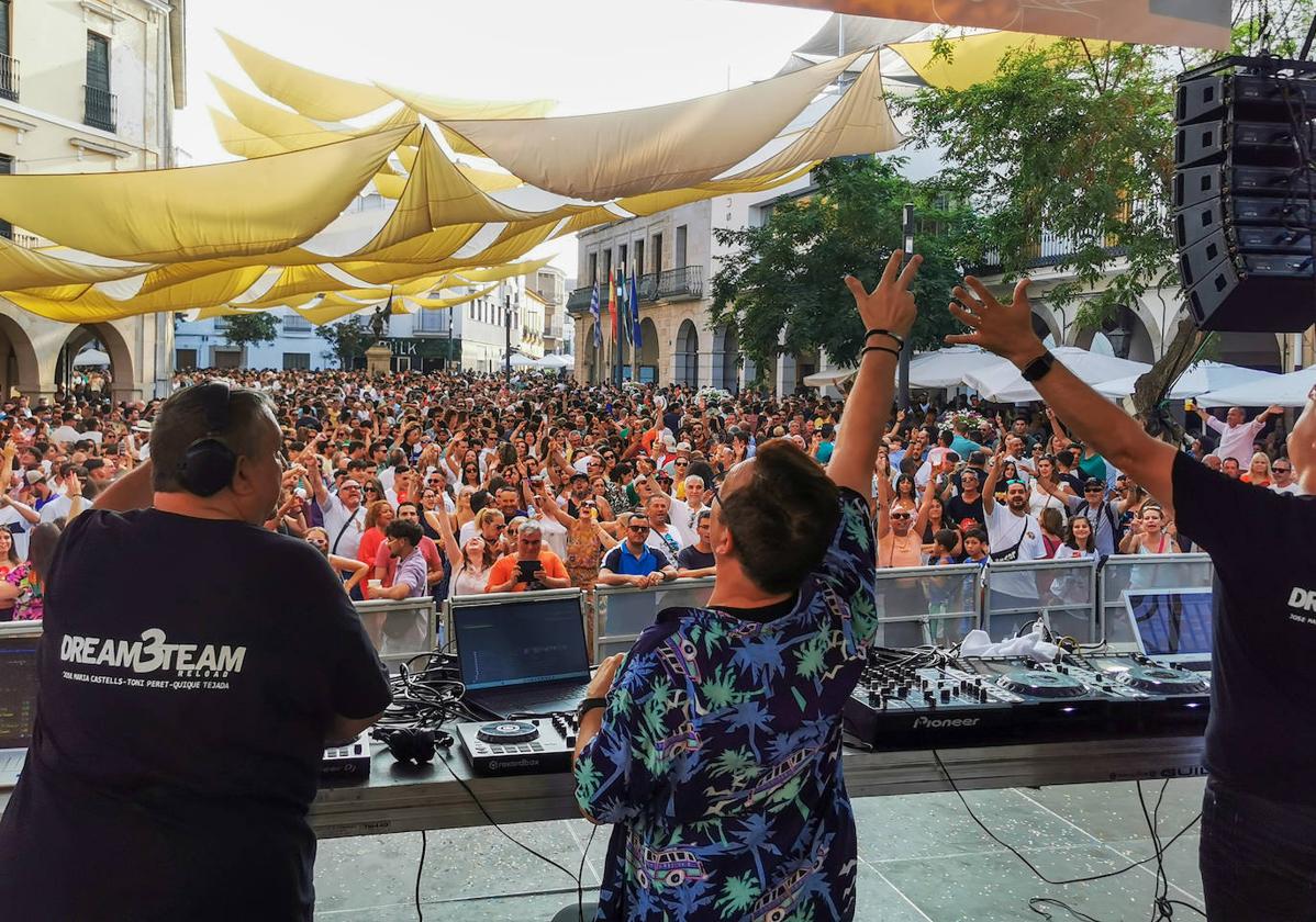 Momento de la Feria de Día durante Dream3Team.