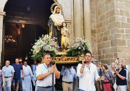 Procesión de Santa Ana.