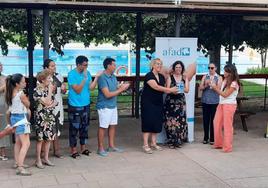 Más de 150 personas nadan a beneficio de Afad