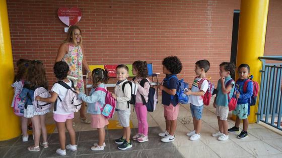 Vuelta al cole con 1.960 alumnos en Villanueva