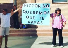 Pancarta mostrada en el colegio Miguel de Cervantes.