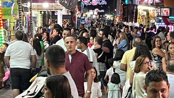 El barrio del Pilar termina hoy sus animadas fiestas
