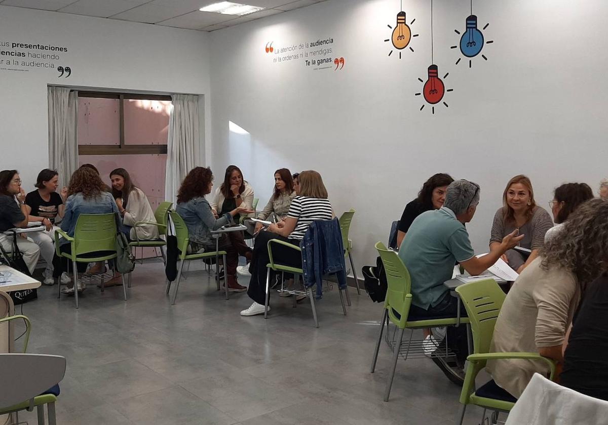 Formación llevada a cabo recientemente por Mª Ángeles Mejías