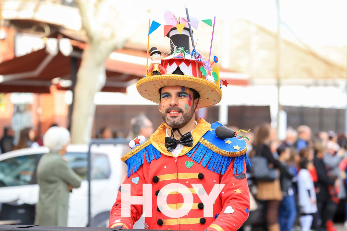 El desfile se celebró este sábado con final en la plaza de España. 