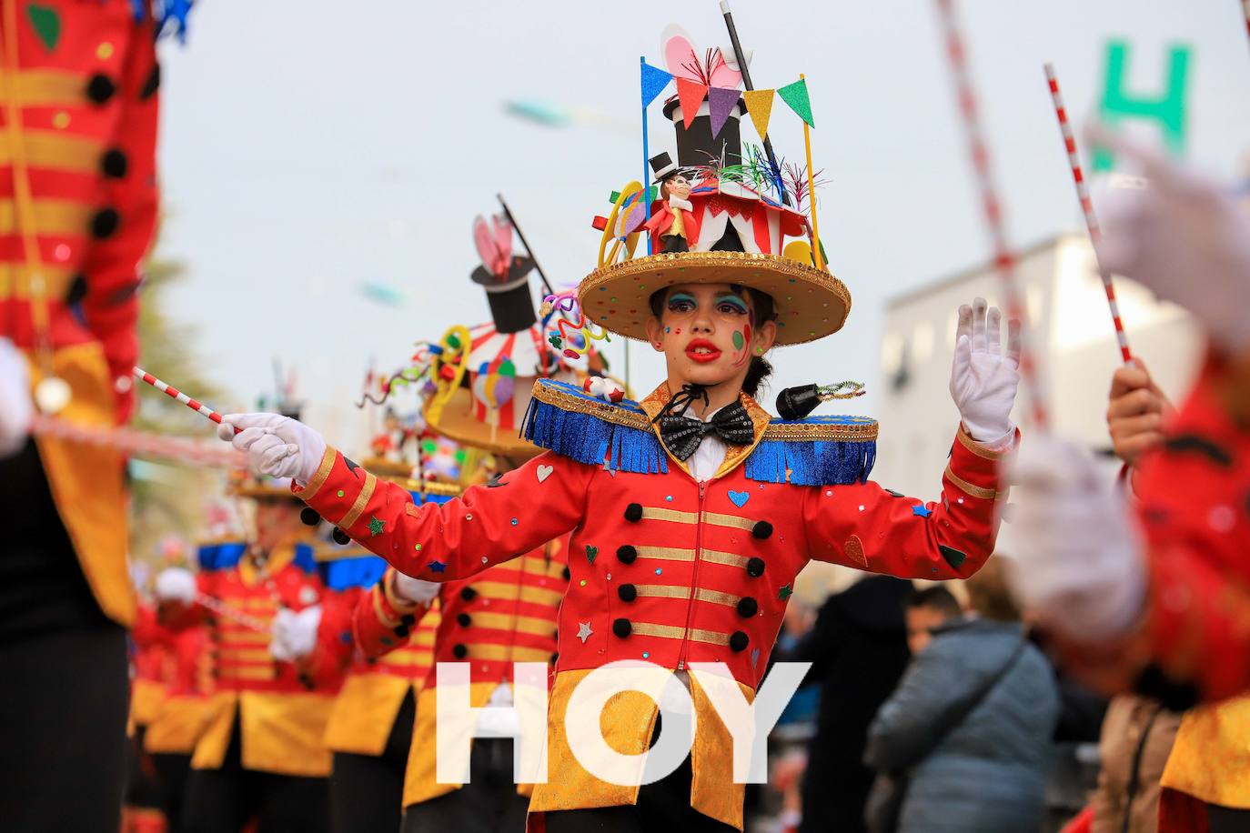 El desfile se celebró este sábado con final en la plaza de España. 