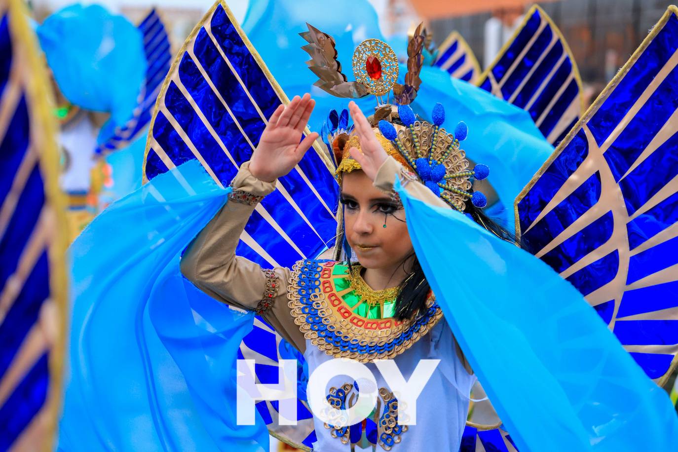 El desfile se celebró este sábado con final en la plaza de España. 