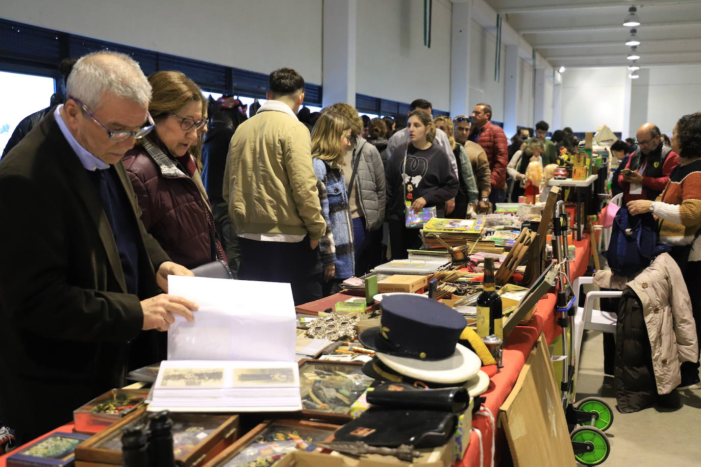 El pabellón Juan Hidalgo congrega a miles de personas en esta 12ª edición. 