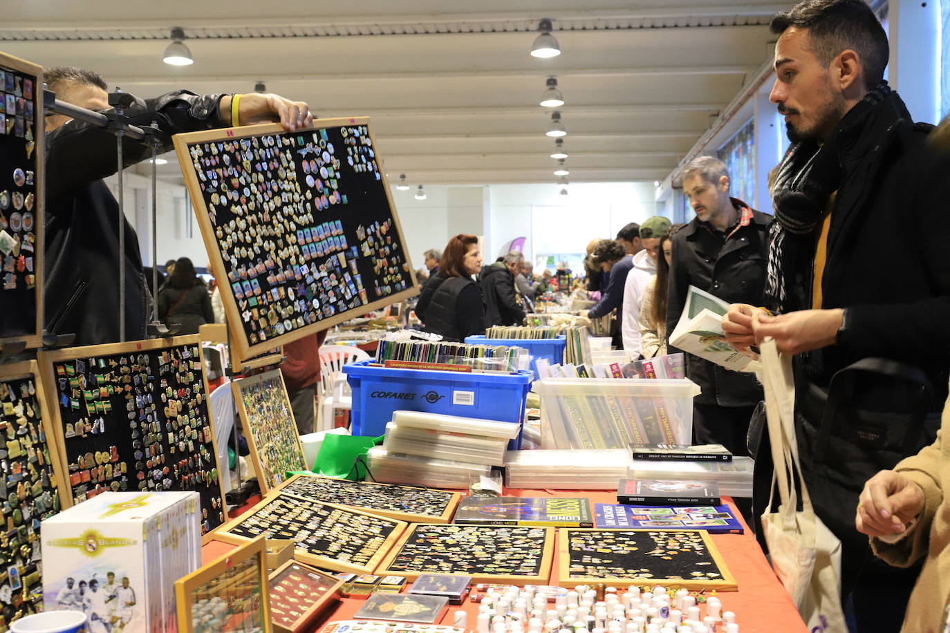 El pabellón Juan Hidalgo congrega a miles de personas en esta 12ª edición. 