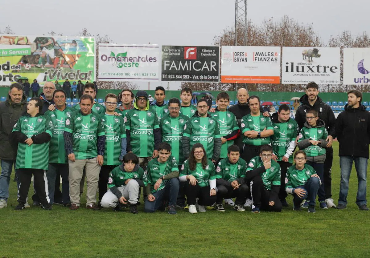 El equipo se presentó en el Villanovense - Talavera.