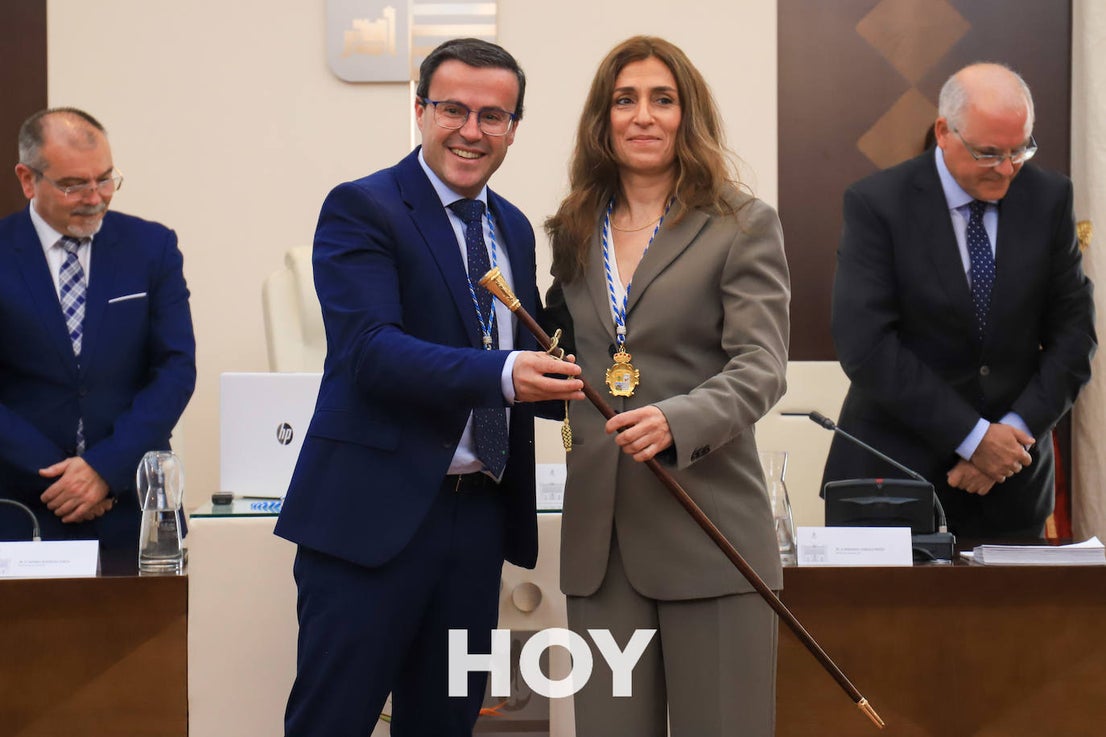 Ana Belén Fernández ya es la alcaldesa de Villanueva