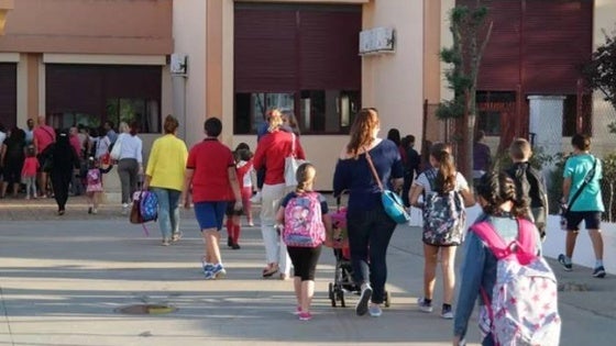 Educación destina 20.000 euros a las ayudas de libros de texto para Educación Infantil