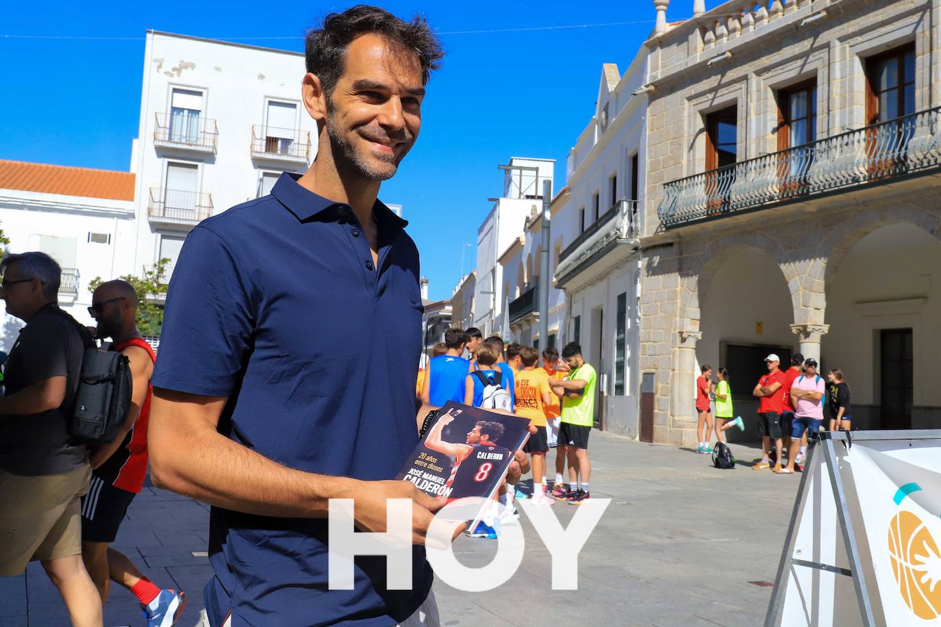 Calderón regresa a Villanueva para participar en la clausura de su circuito de 3x3