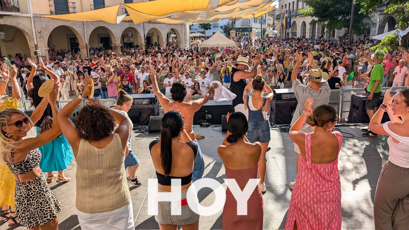 Una concurrida Feria de Día a pesar de las altas temperaturas