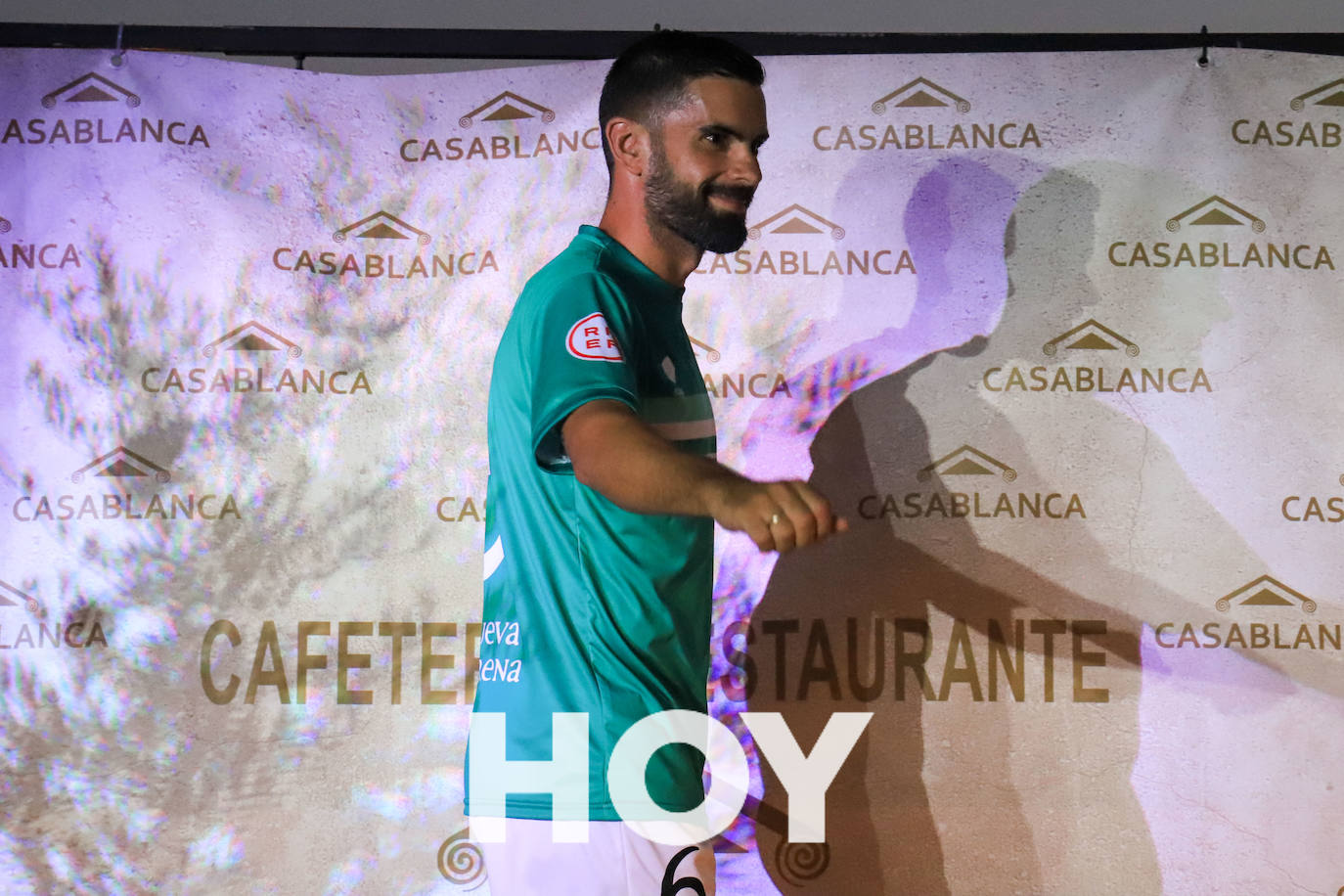 El Villanovense presenta sus nuevas armaduras de Soka