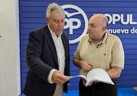 Manuel Lozano: «La obra del Mercado de Abastos es ya una tragicomedia»