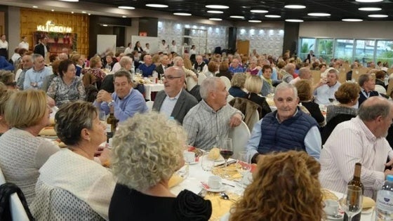 Se abre el plazo de inscripción para la comida de Navidad de los mayores