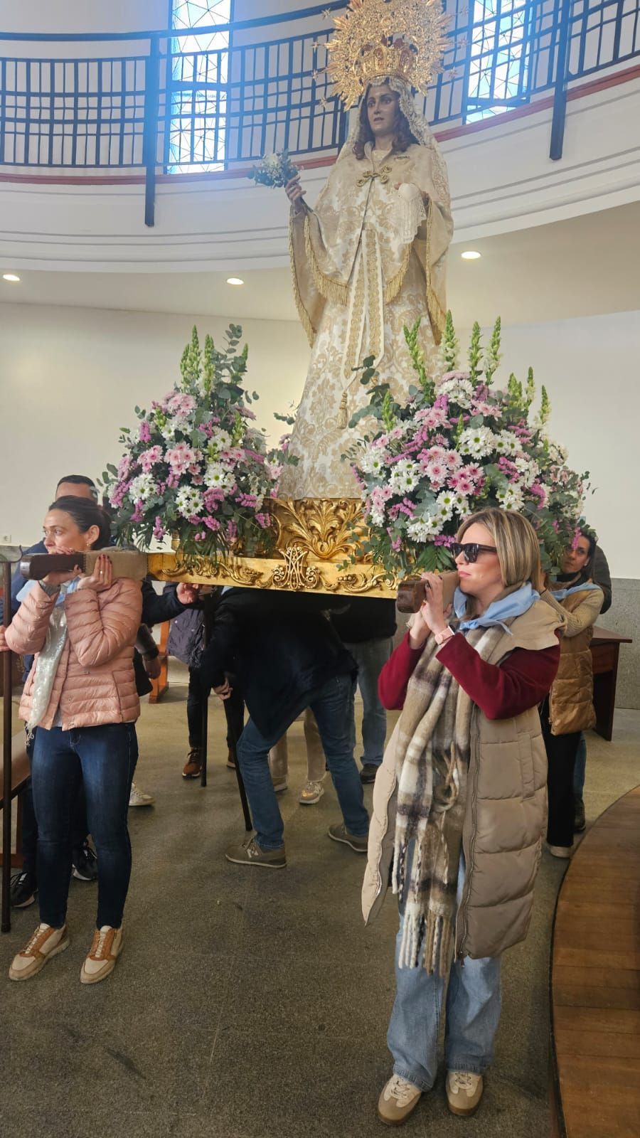 La Virgen de la Aurora regresa de su ermita