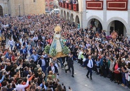 67 personas verán La Carrerita desde los balcones municipales