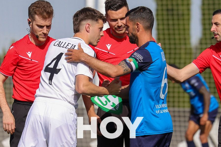 Las imágenes de la derrota del Villanovense contra el Madrid C