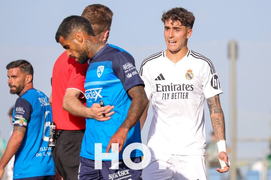 Las imágenes de la derrota del Villanovense contra el Madrid C