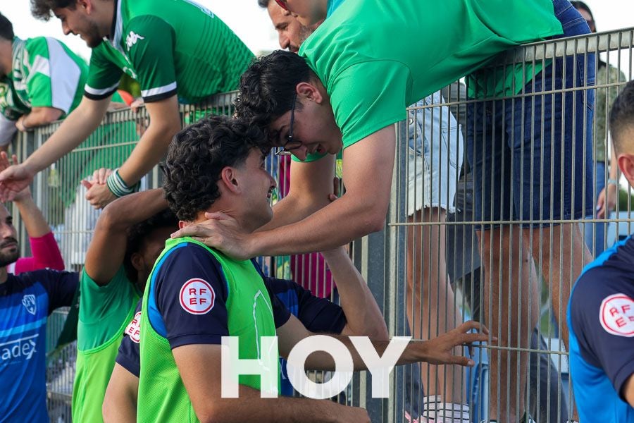 Las imágenes de la derrota del Villanovense contra el Madrid C