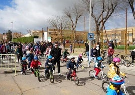 El colegio Cervantes celebra este domingo su Día de la Bicicleta