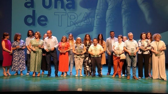 Más de 300 mayores serán homenajeados por su jubilación