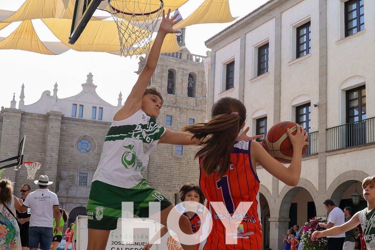 Las mejores imágenes del 3x3 Street Basket de Calderón