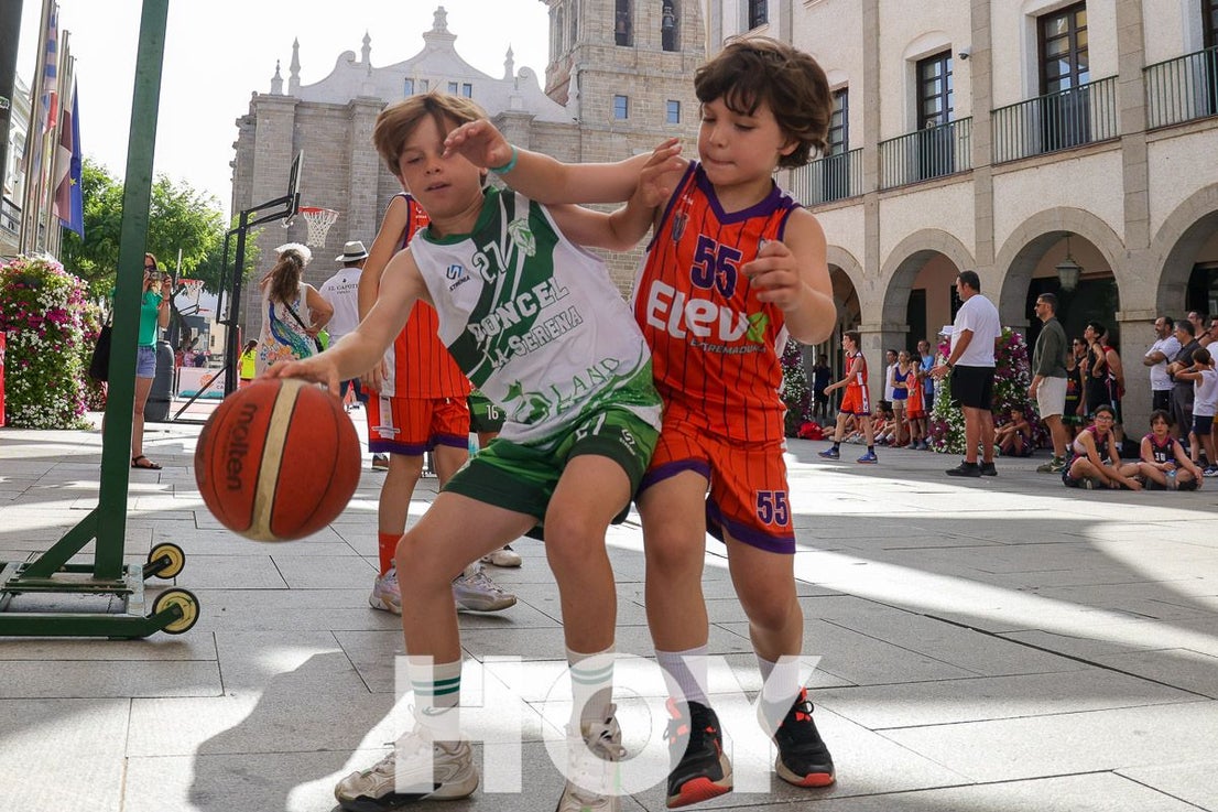 Las mejores imágenes del 3x3 Street Basket de Calderón