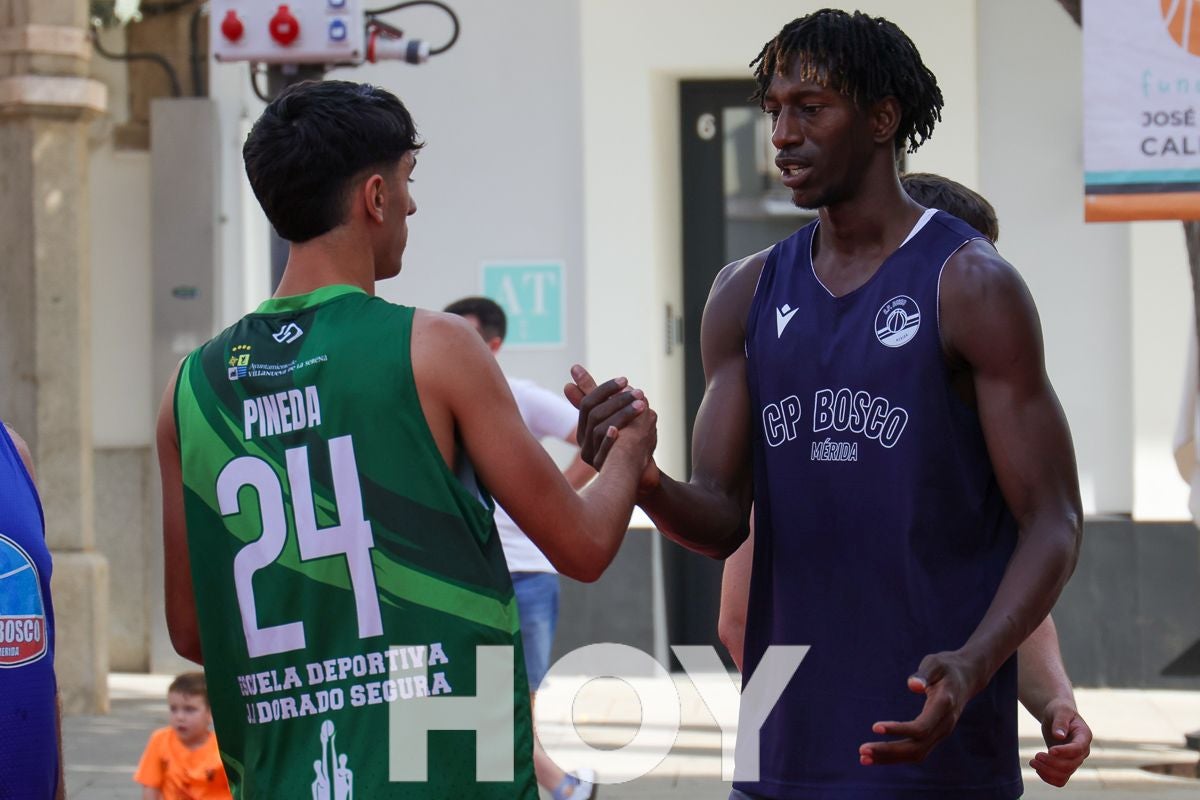 Las mejores imágenes del 3x3 Street Basket de Calderón