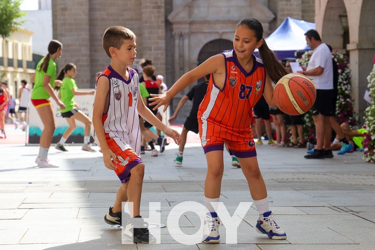 Las mejores imágenes del 3x3 Street Basket de Calderón