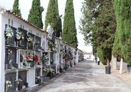 Se inicia el expediente para la construcción de 48 nichos en el cementerio