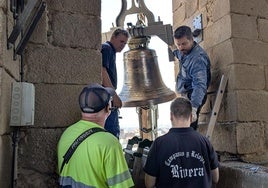 Las nuevas campanas «¡Al cielo de Villanueva!»