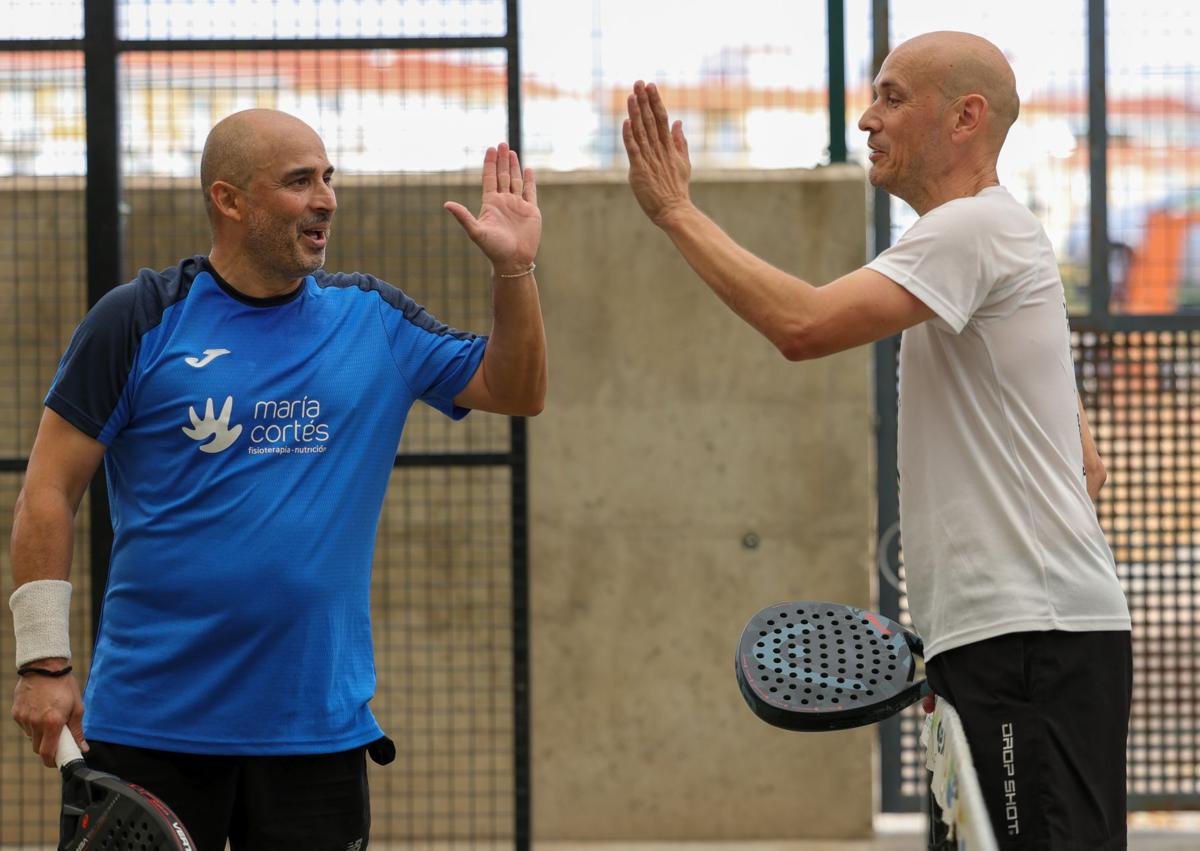 Imagen secundaria 1 - Torneo de pádel solidario con la Fundación José Manuel Calderón