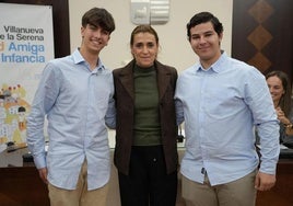 Los jóvenes piden peatonalizar la calle San Francisco