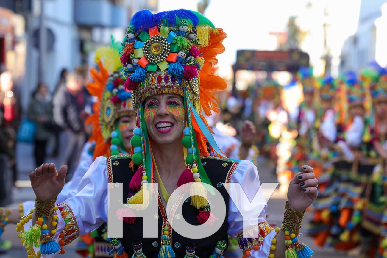 Fotos | Desfile de comparsas del Carnaval de Villanueva 2026 (I)