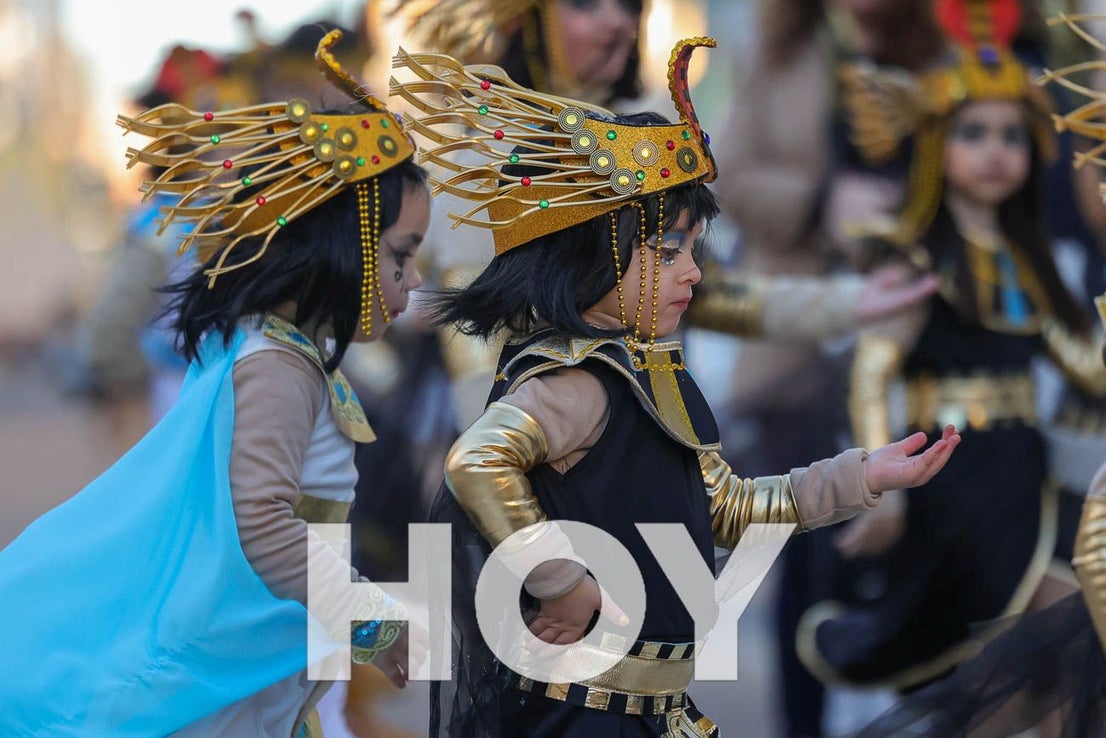 Fotos | Desfile de comparsas del Carnaval de Villanueva 2026 (II)
