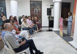 La alcaldesa no pone nueva fecha al mercado de abastos