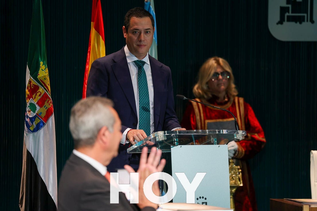 En imágenes: Atanasio Naranjo recibe la Medalla de la Ciudad