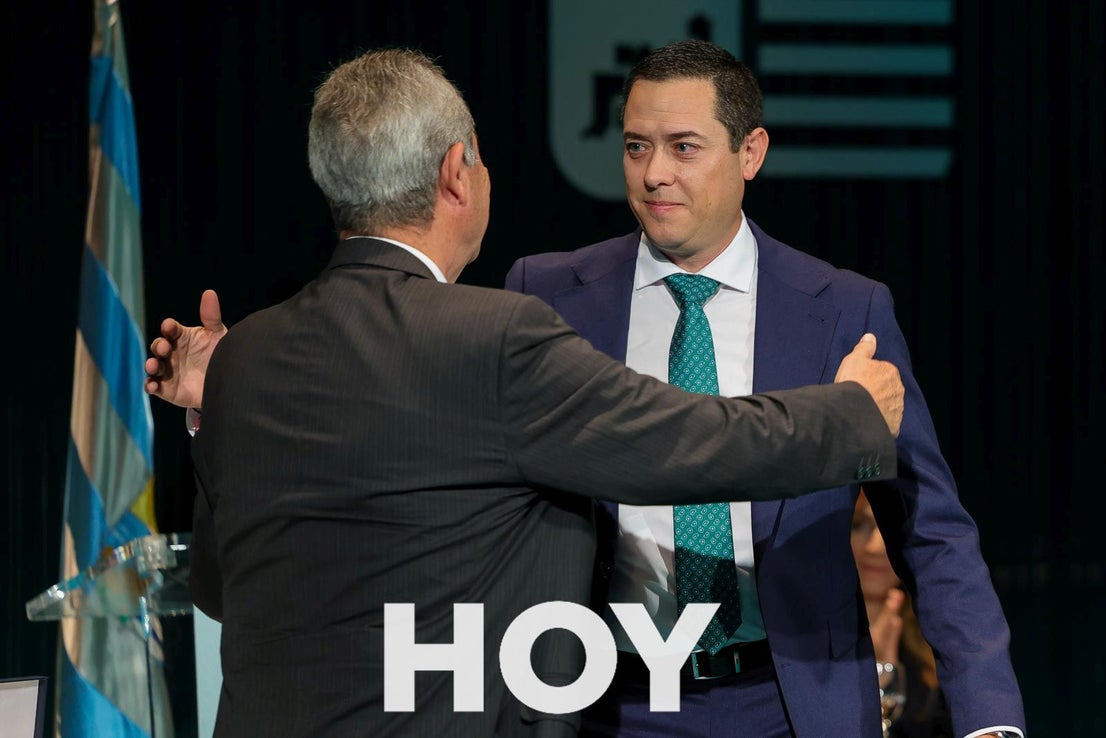 En imágenes: Atanasio Naranjo recibe la Medalla de la Ciudad