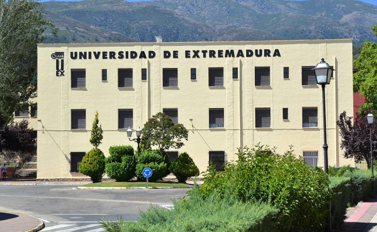 Residencia Universitaria V Centenario de Jaraíz de la Vera, Cáceres. 