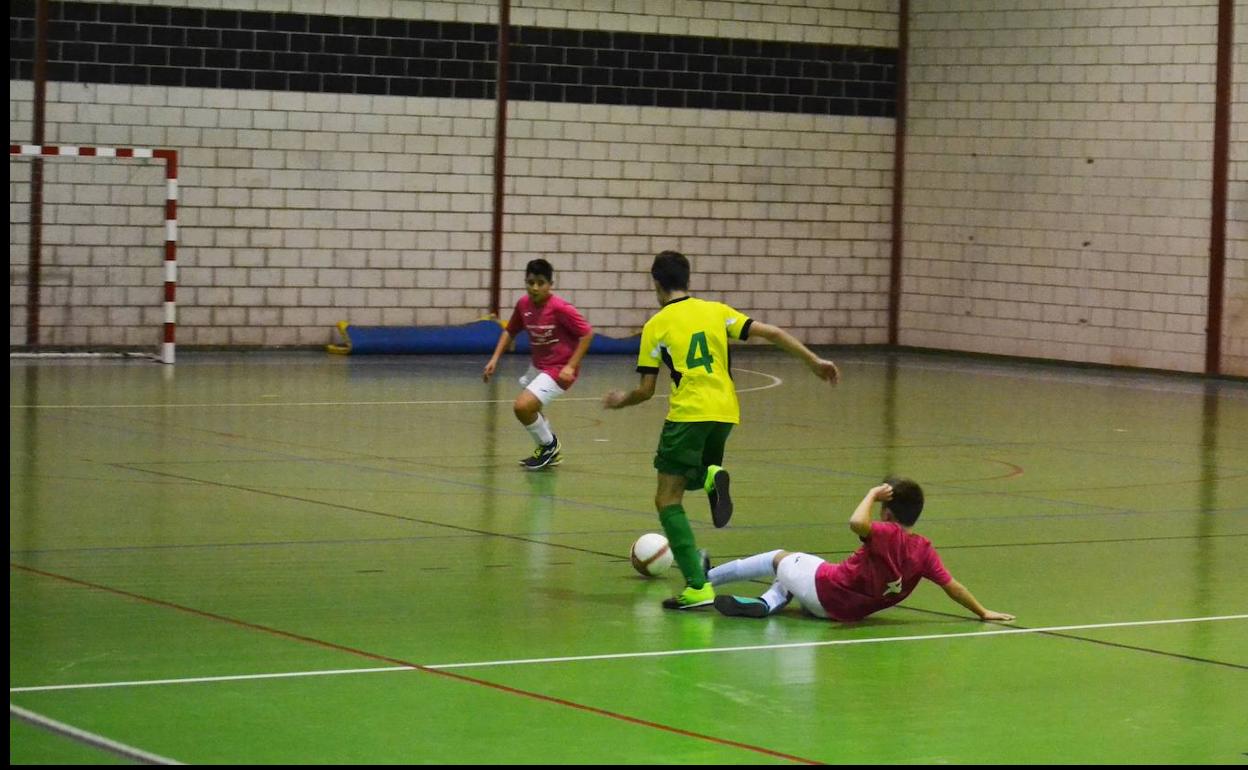 Imagen de archivo de un encuentro local de futsal.