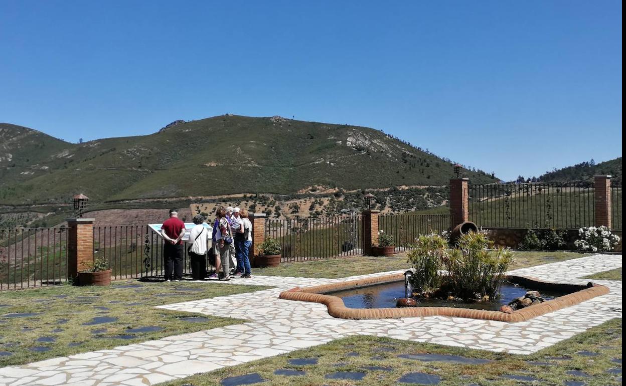 El Ayuntamiento informa del Programa de Turismo Rural y Medioambiental para personas mayores